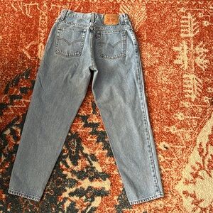 Vintage Levi 550 Light Denim Color